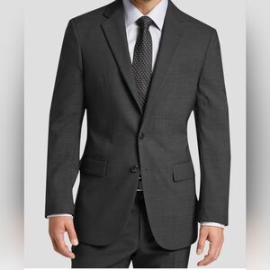 Men's Classic Joseph Abboud Gray Suit